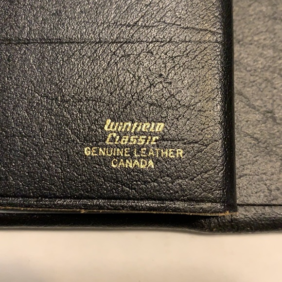 SALE!!! Winfield Classic  vintage Leather wallet bifold.  3 - Picture 5 of 13